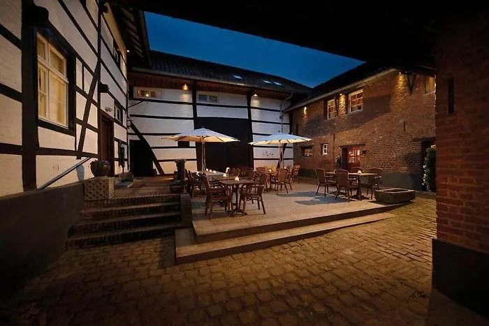 De Pingerhoeve Nuth Hotel